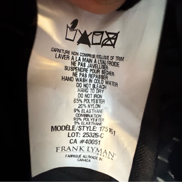 Frank Lyman Design Black Tiger Print Velvet Elbow Length Sleeves Blouse - Picture 8 of 8